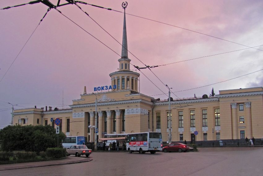Железнодорожный вокзал Петрозаводска 